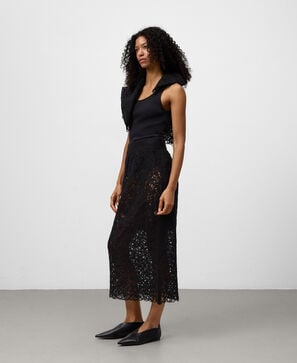 Falda recta bordada punto mujer