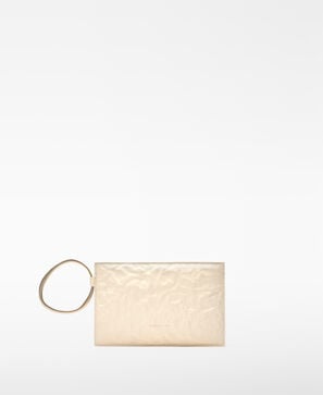 Ori&oacute;n washed leather clutch