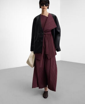 Unstructured crinkle jacket