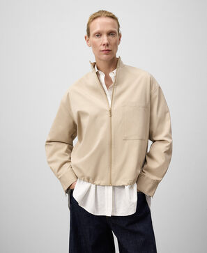 Zipper closure shirt woman