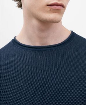 Navy long sleeve T-shirt