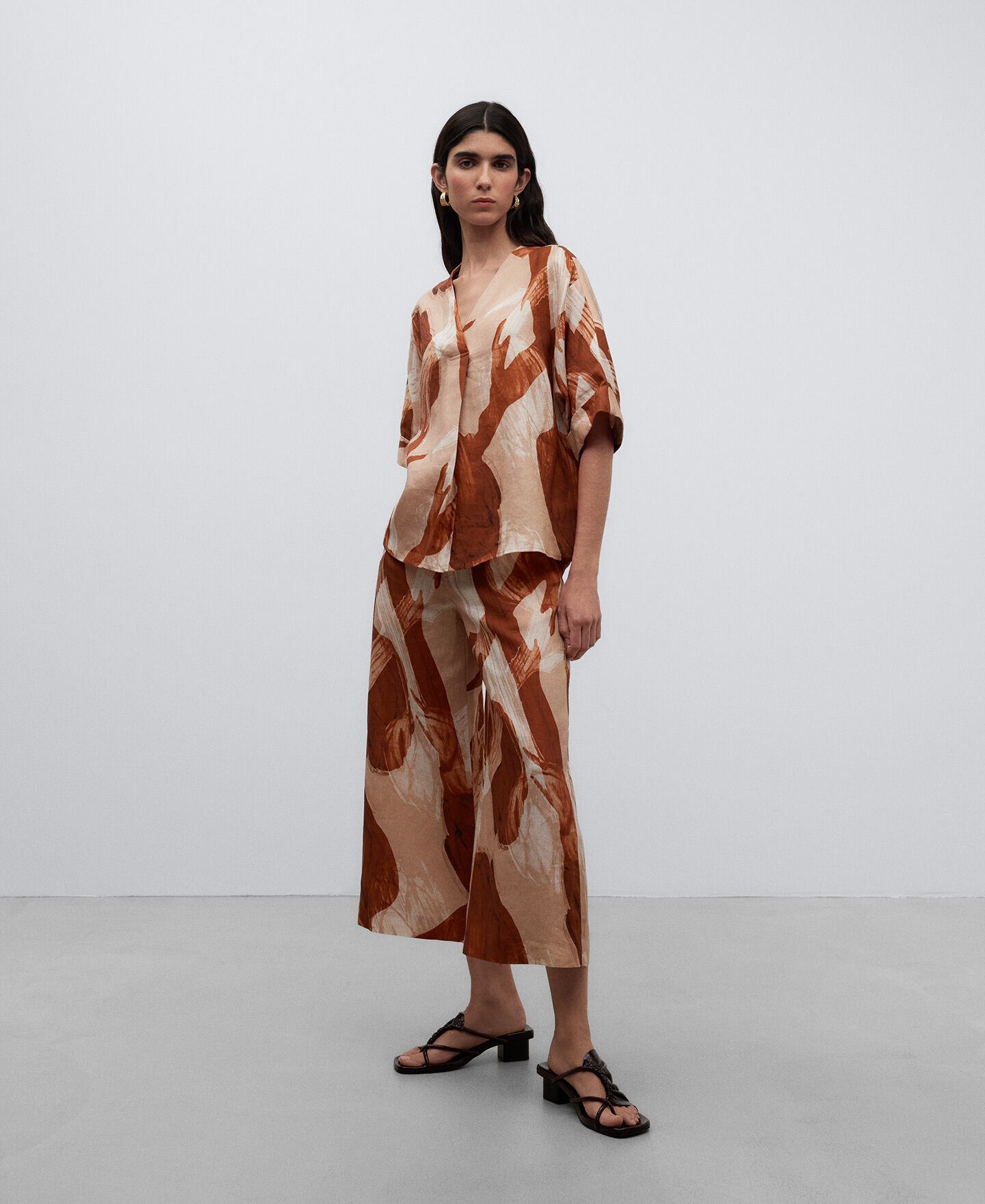 Rebajas Pantalones y Faldas Mujer SS24 Adolfo Dominguez