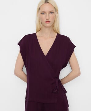 Langer, gekreuzter Overall