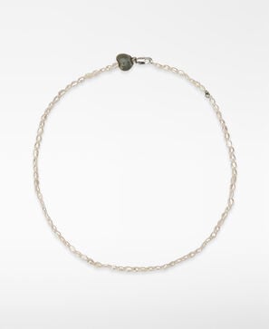 Pearl necklace