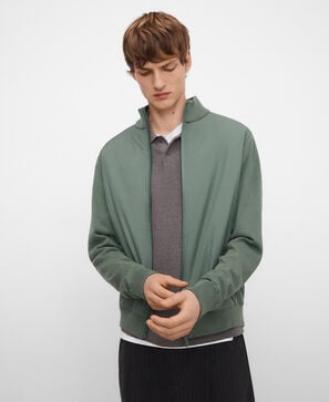 C&aacute;rdigan punto y nailon