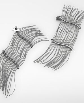 Articulated metal thread earrings