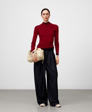 Merino wool fitted sweater woman