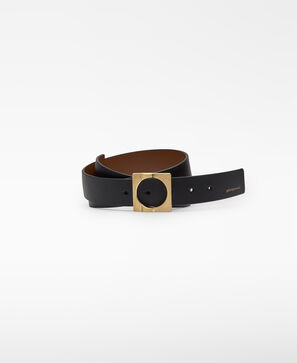 Cinto revers&iacute;vel com fivela decorativa