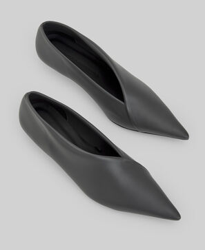 Zapato tac&oacute;n abotinado mujer