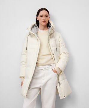 Padded long coat woman