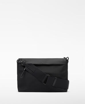 ナイロンフラップミディアムクロスボディバッグ