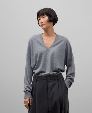 Jersey cuello pico lana merino mujer