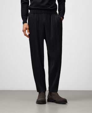 Barrel fit crinkle trousers man