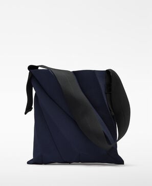 ニットプリーツホーボーバッグ