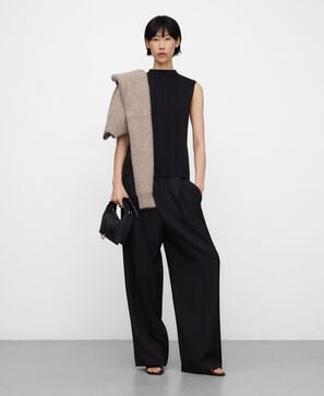 Perkins collar crinkle top