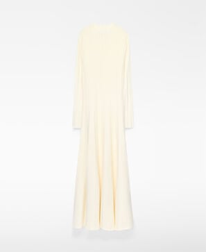 Vestido cuello perkins punto plisado