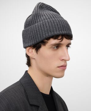 Ribbed knit beanie hat man