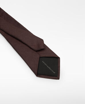 Silk and linen textured tie man