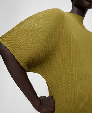 Japanese sleeve crinkle top