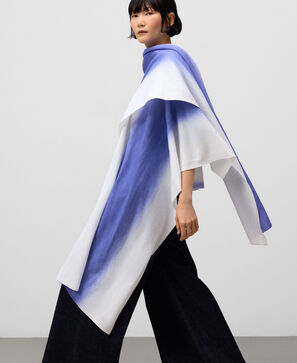 Cape en maille effet aérosol femme