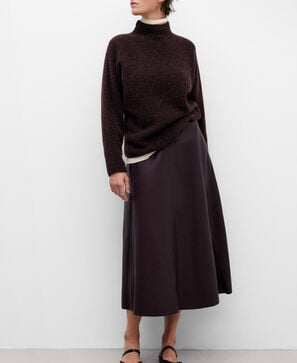 Long skirt with godet hem for women