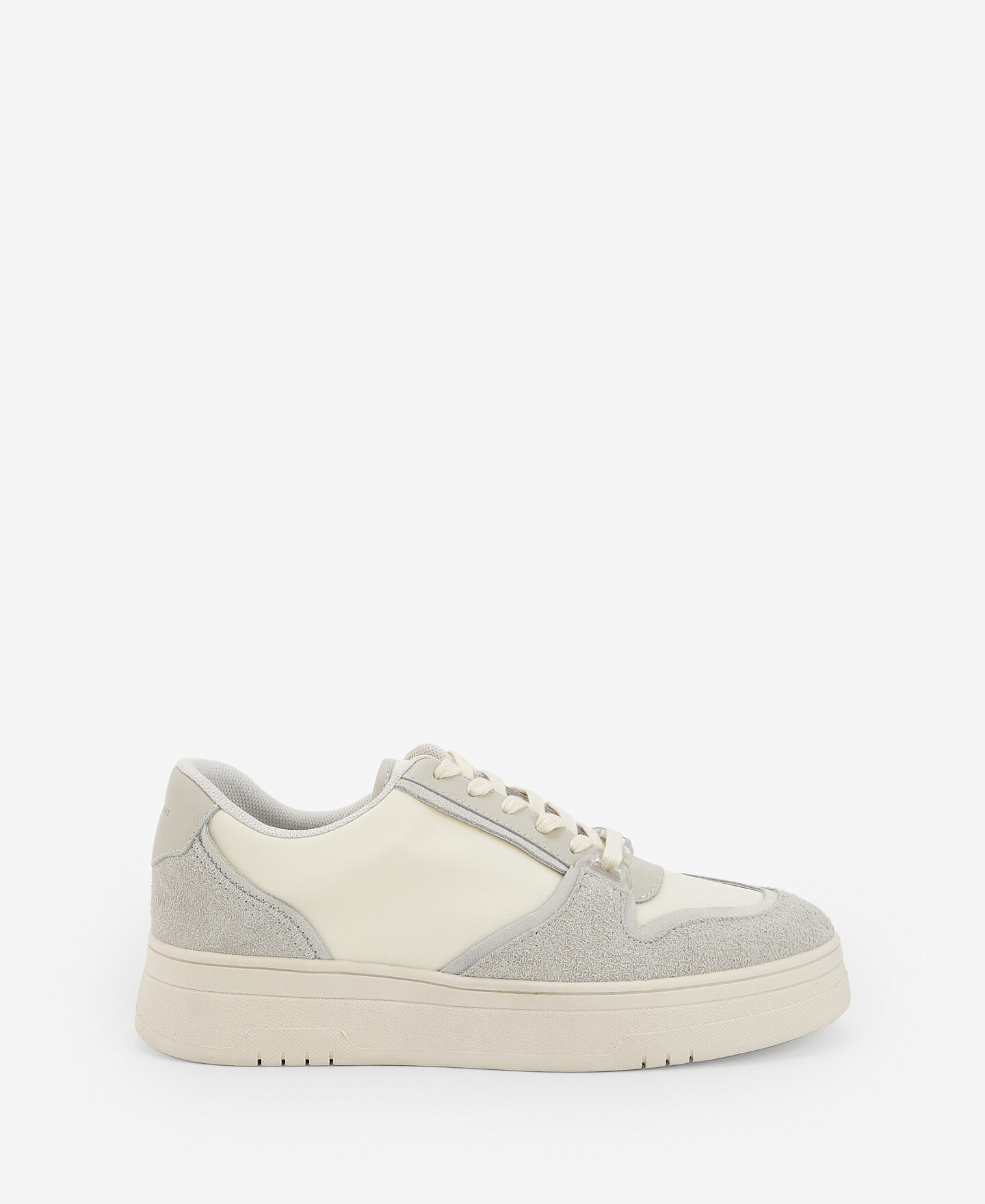 From 50 Shoes Adolfo Dom nguez