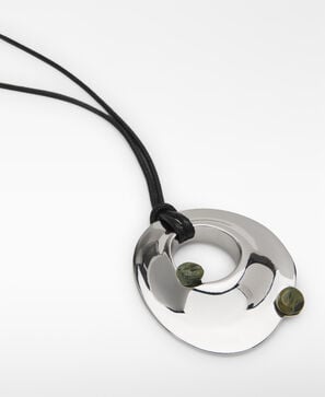 Metal ring necklace with stone detail