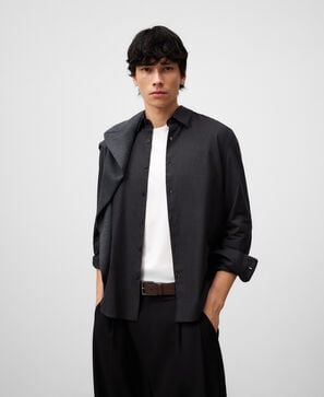 Camisa regular fit cuello italiano hombre