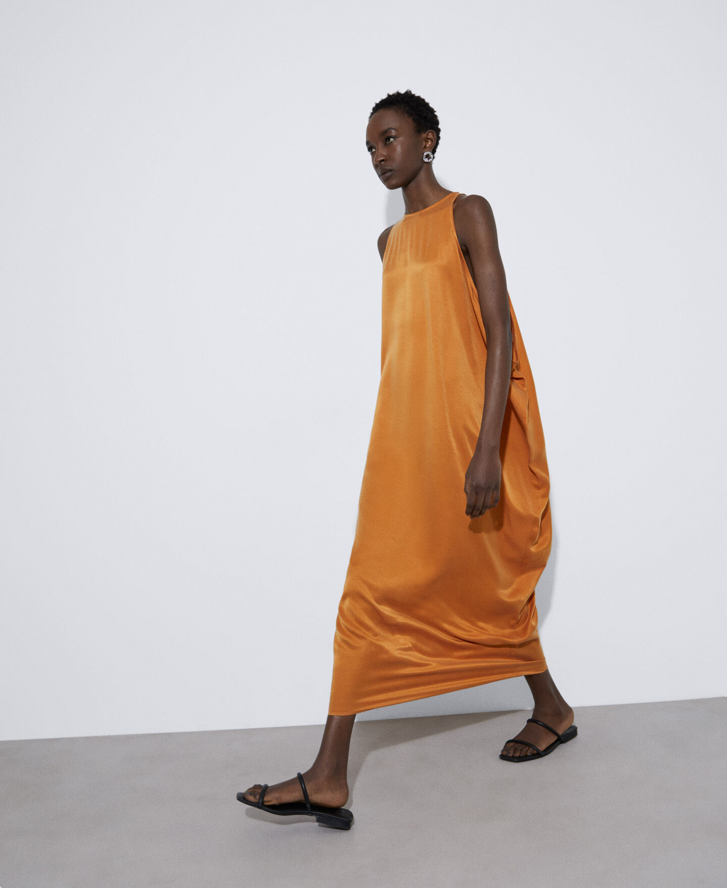 Nueva colección Primavera/Verano de la línea U de Adolfo Domínguez -  Galería en Bekia Moda