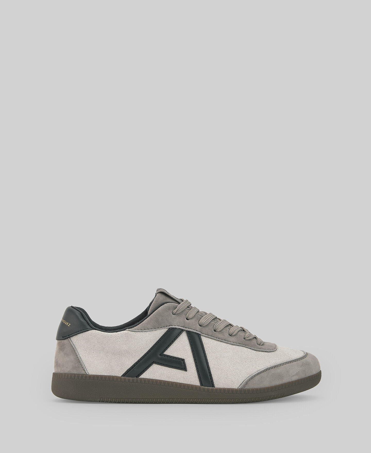 Adolfo shoes website 2025