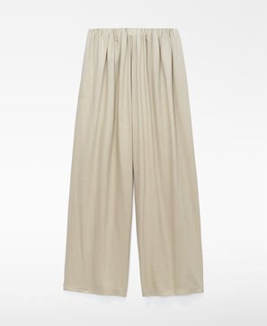 Fluid pleated trousers