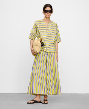 Cotton V-neckline striped blouse