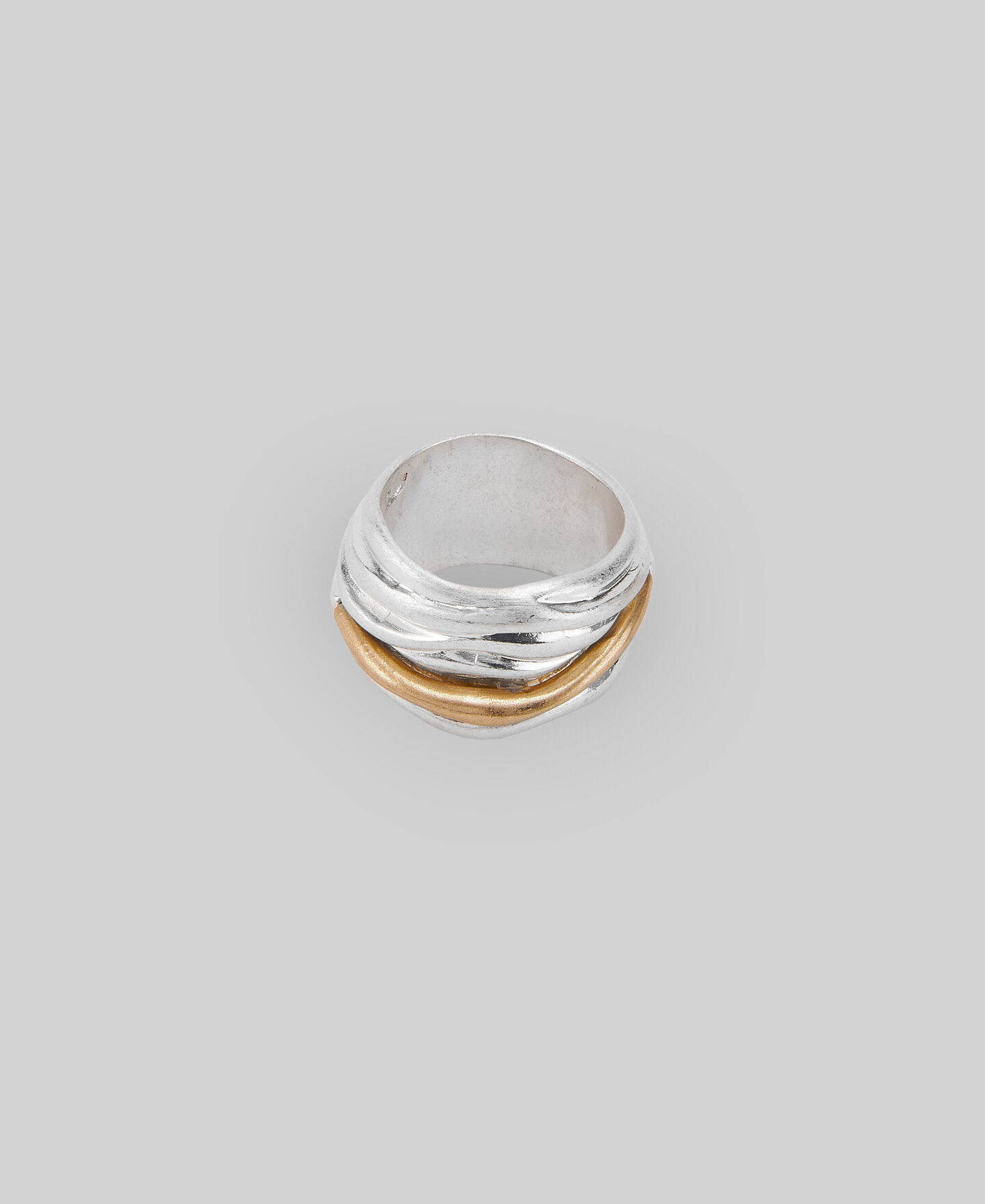 Bague metallique 2025