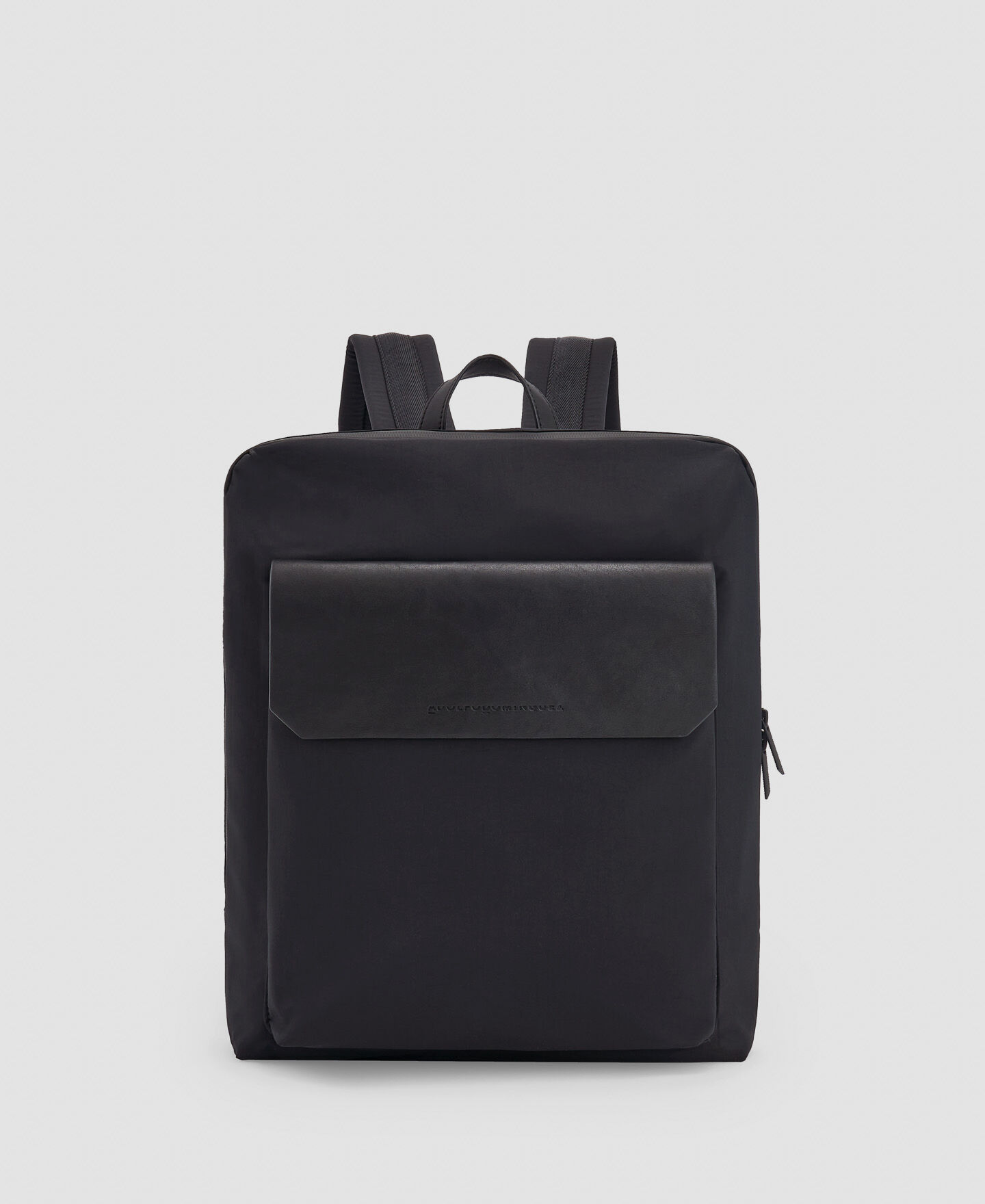 Bolsos y Mochilas Hombre | Primavera-Verano 22 | Adolfo Domínguez