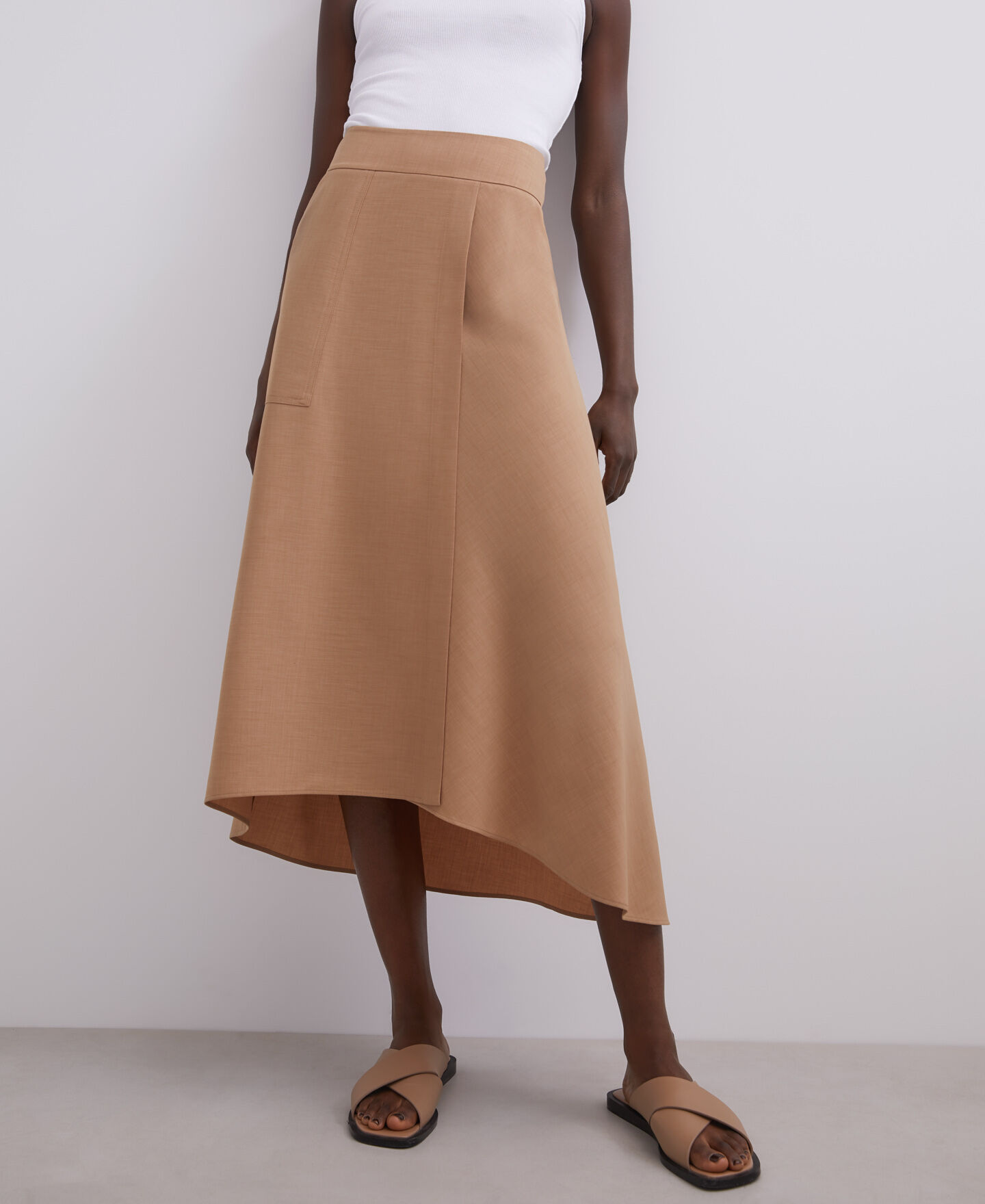 Asymmetrical skirt pockets cheap
