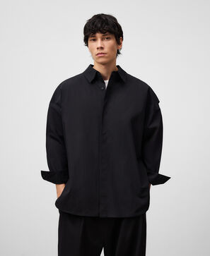 Oversize shirt with back panel