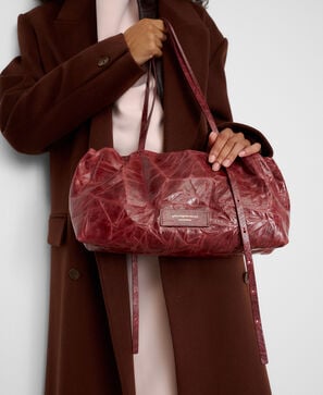 Doce crackled leather maxi shoulder bag