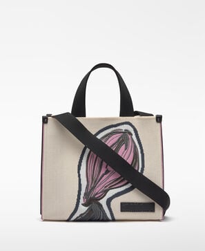 Bolso cuadrado punto bordado
