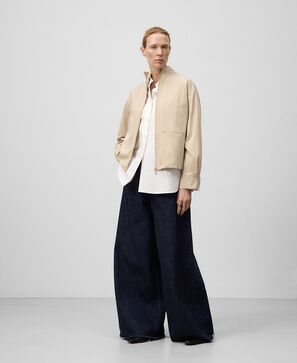 Zipper closure shirt woman