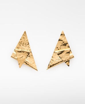 Pendientes triangulares pliegue