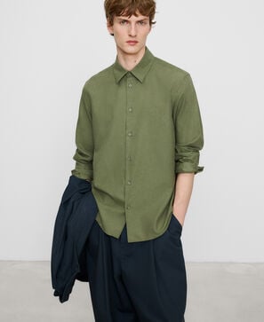 Camisa regular fit algod&oacute;n org&aacute;nico