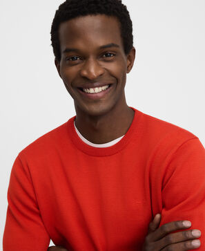 Organic cotton crew collar sweater