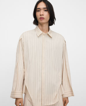 Relaxed fit pleated striped shirt