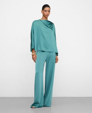 Satin scarf-collar loose top