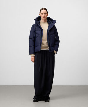 Padded short coat woman