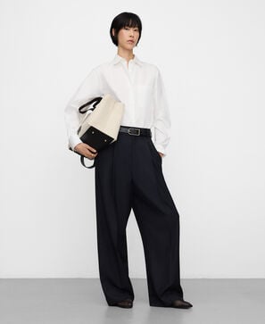 Cotton spread collar shirt woman
