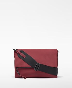 ナイロンフラップミディアムクロスボディバッグ