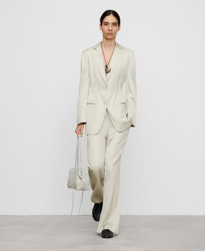 Tailored blazer with fitted waist