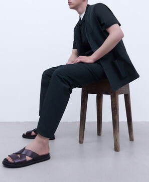 Trousers with elasticated waistband