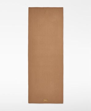 Merino wool plain-knit scarf